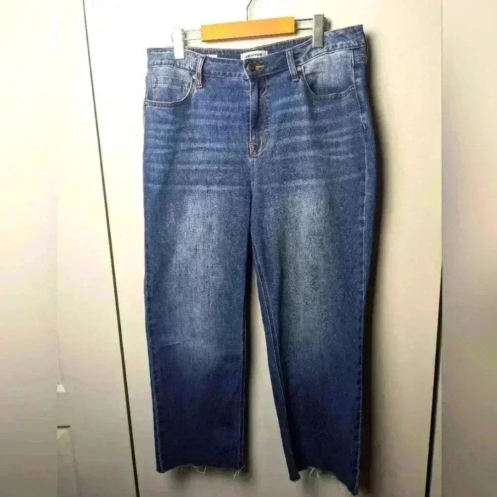 VIGOSS CROP STRAIGHT Jeans for women Size 31 Stretch in great condition